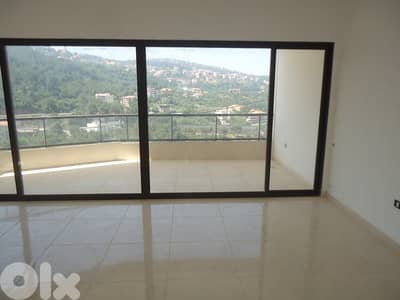 Apartment for sale in Qennebet Broummana شقة للبيع في قنابة برمانا