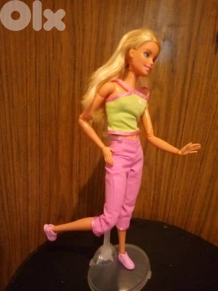 Barbie MADE TO MOVE Mattel2017 JOINTS body Great Wearing doll+Shoes=27 5