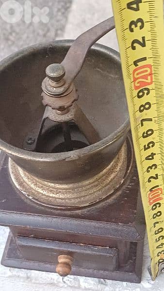 antique 9