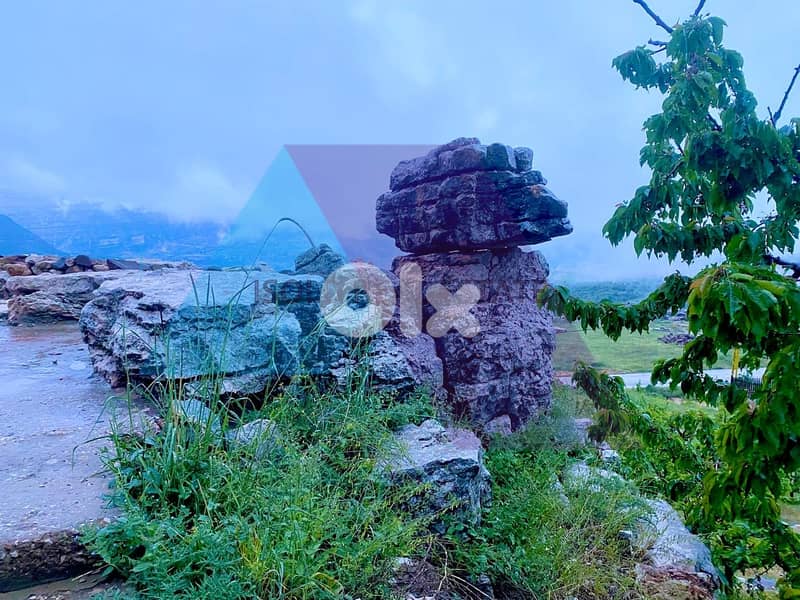 A 8800 m2 land for sale in Aakora/Main Road  with open mountain View 4