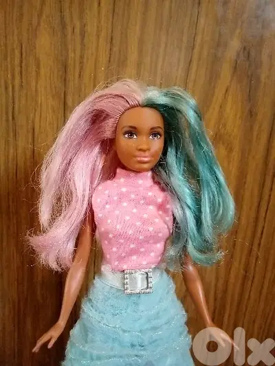 FASHIONISTAS PETITE as new artist doll MIX and much 2 hair colors=21$