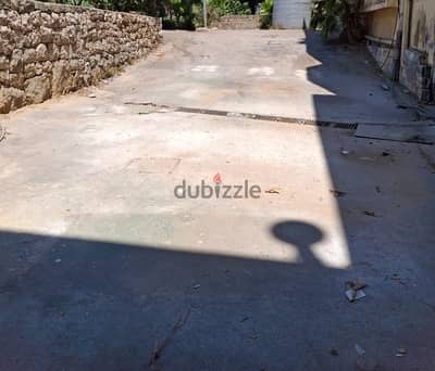 Industrial whole building for sale in Mar Roukoz 2000 Sqm