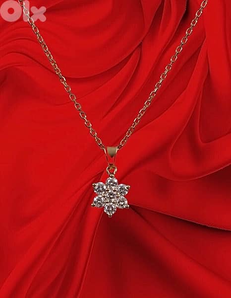 pendant (diamond and gold) 0