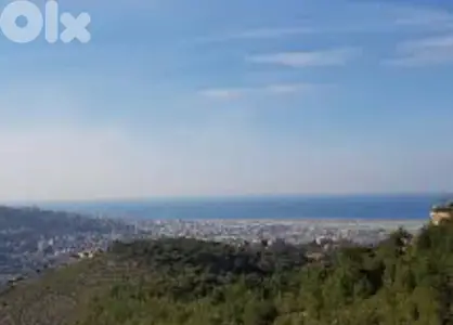SUPER PRIME LOCATION IN YARZEH 1700SQ 30% ZONING