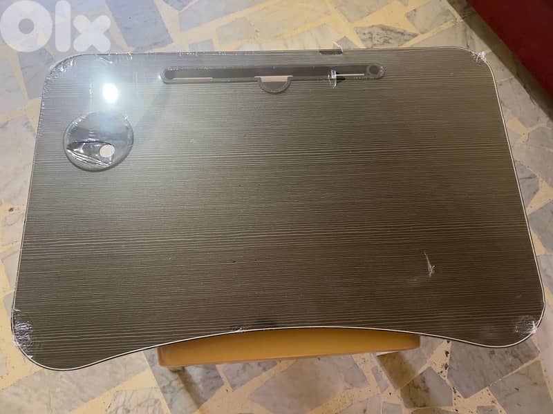 Portable Laptop Tray, Foldable Stand 3