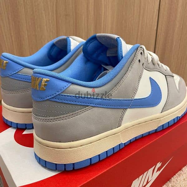 Authentic Nike Dunk Low Athletic Department university blue. 76969O37 3