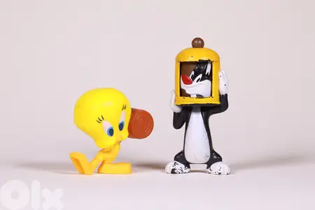Tweety & Sylvester figures