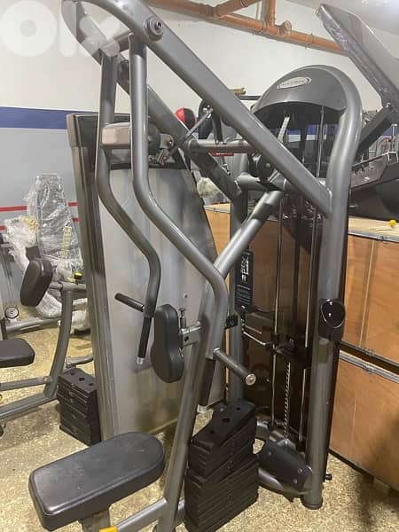 Matrix seated row like new 1
