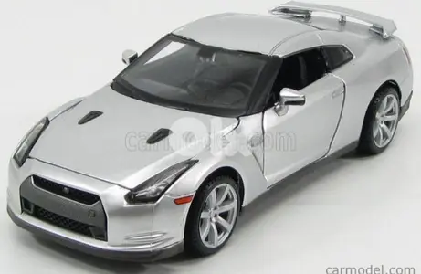 Nissan Skyline GT-R (2009) diecast car model 1:24