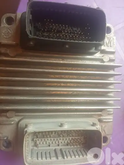 كف كمبيوتر شيفروليه ابيكا ٢٠٠٥ مع القاعدة، مبرمج ويعمل بصورة ممتازة كف كمبيوتر شيفروليه ابيكا ٢٠٠٥ مع القاعدة، مبرمج ويعمل بصورة ممتازة