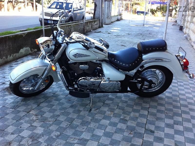 Suzuki Volusta Intruder 0