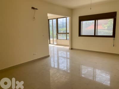 RWB129NK - Apartment for sale in Amchit Jbeil