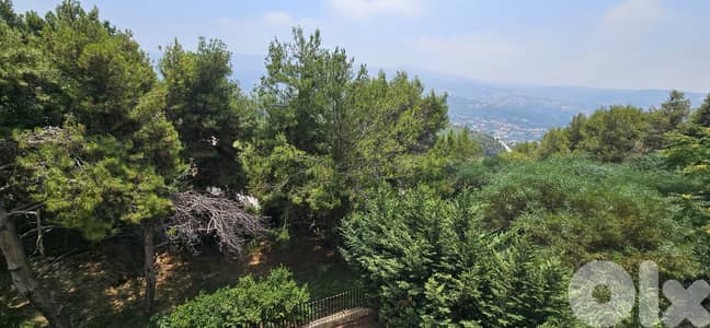 Land for sale in Yarzeh أرض للبيع في اليرزة