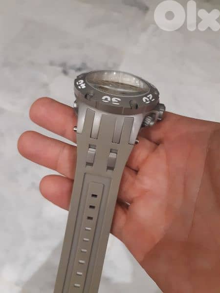 Invicta 6