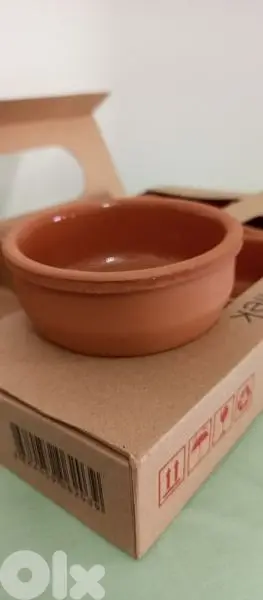 طقم كاسات فخار  للكورة و استعمالات  تانية