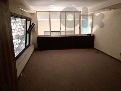 122 Sqm | Shop For Rent In Sanayeh / Arisco