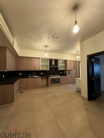 FULLY FURNISHED IN DOWNTOWN PRIME (300SQ) 3 MASTER BEDS , (ACR-693)