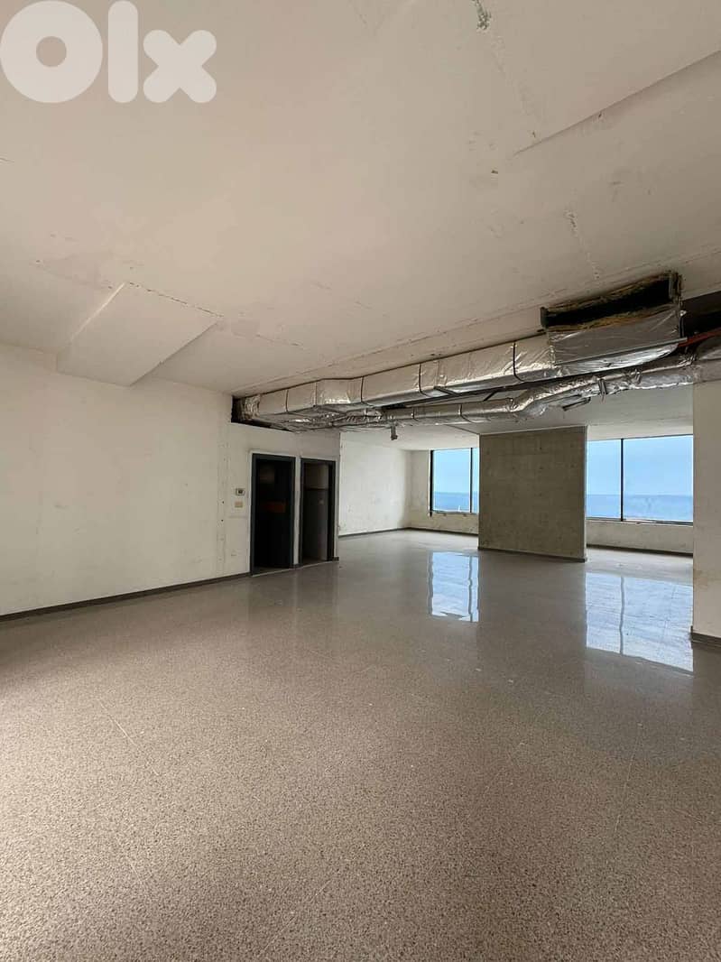 OFFICE IN THE HEART OF DOWNTOWN + SEA VIEW (180SQ) , (AC-900) 0