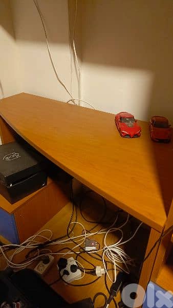 room desk 0