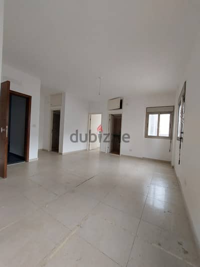 Office for Rent in Jdeideh مكتب للإيجار في جديده