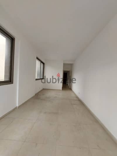Office for Rent in Jdeideh مكتب للإيجار في جديده