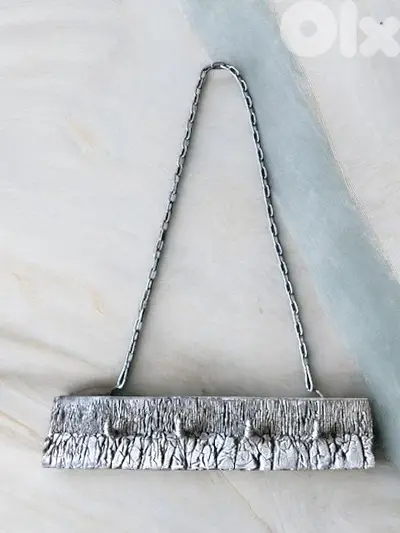 Concrete Coat hanger