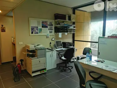 162 Sqm lOffice For Sale or Rent In Louaizeh مكتب للبيع اللويزة