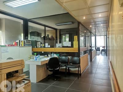 162 Sqm lOffice For Sale or Rent In Louaizeh مكتب للبيع اللويزة