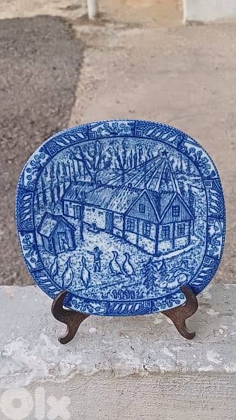 antique 0