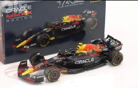 Redbull RB18 #11 Sergio Perez diecast car model 1;43.