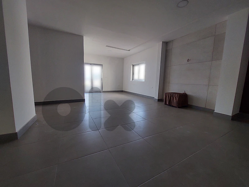 Showroom for rent in Elissar صالة عرض للايجار في إليسار