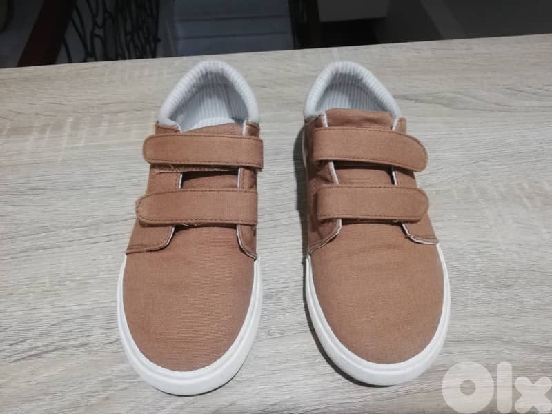 Okaidi brown shoes 0