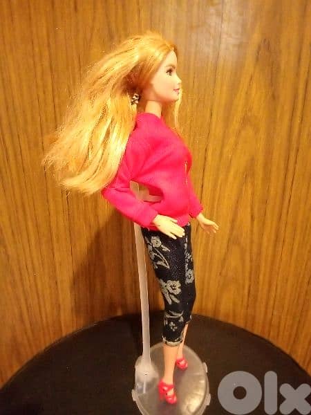 Barbie Mattel Great doll 2012 Bend legs in Outfit +Shoes=25$ 2