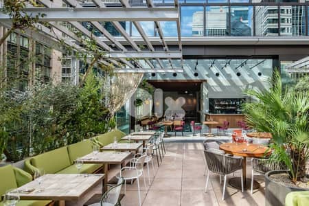 SPACIOUS RESTAURANT IN DOWNTOWN PRIME + TERRACE (570SQ) , (BTR-314)