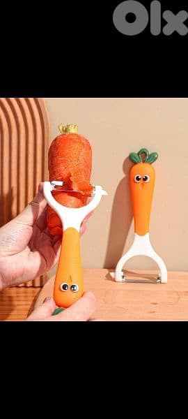 funny carrot shape peeler 0