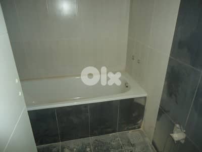 Apartment for rent in Al Ouyoun شقة للايجار في العيون