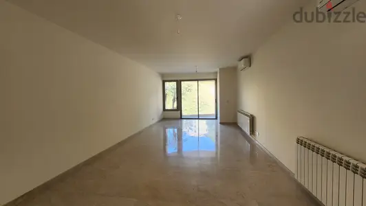 Apartment for sale in Louaizeh شقة للبيع في منطقة الويزه