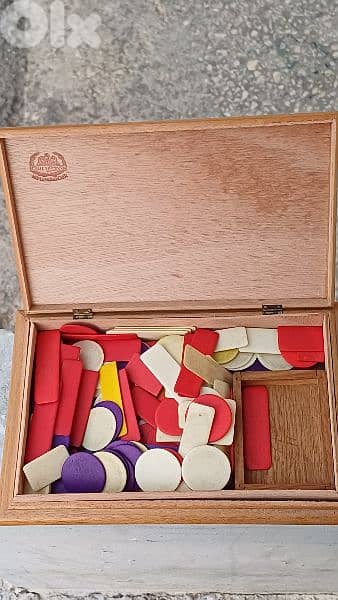 antique 8