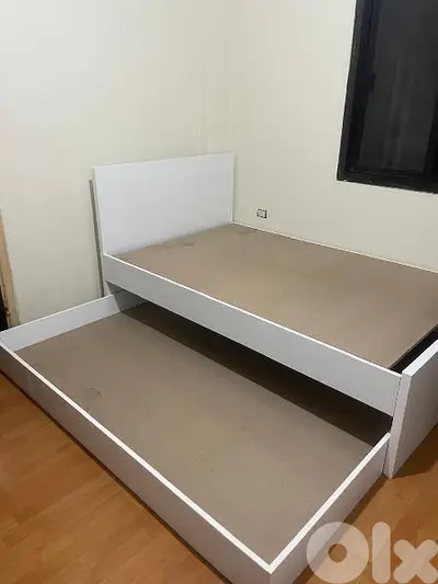 تخت مفرد و نص مع جارور جديد من المعمل (high quality)