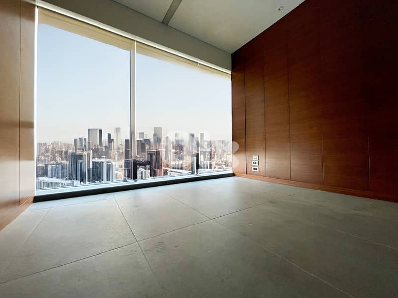 JH24-3582 Office 165m for rent in Sin l fil, $ 2,000 cash 0
