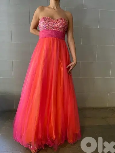 فستان للمناسبات Pink barbie dress
