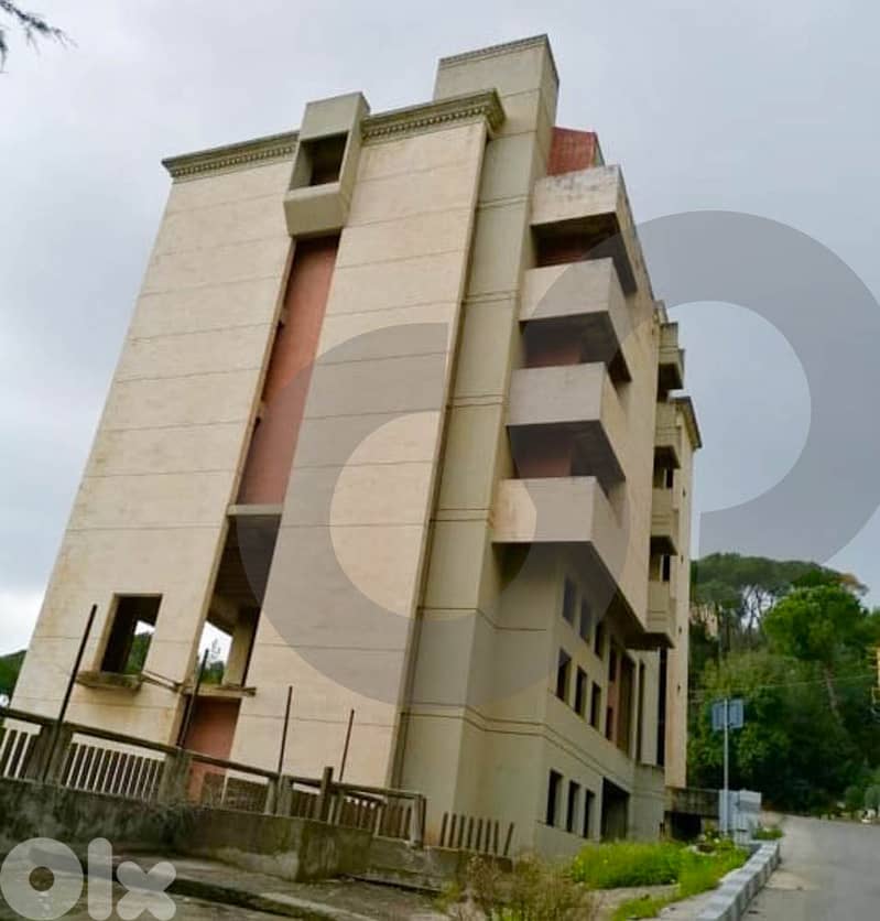 REF#MZ107739 . Hotel / UNDERMARKET in Broummana/ Metn/ 49 rooms 1