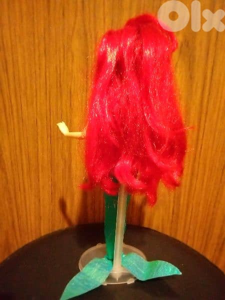 ARIEL THE LITTLE MERMAID Disney doll, articulated hands Bend legs=25$ 2