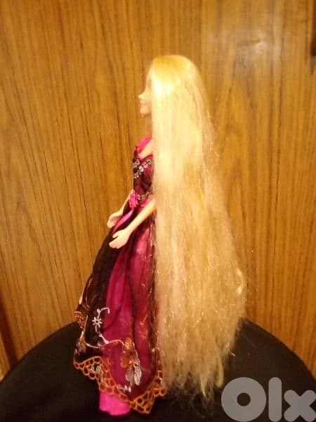 RAPUNZEL TANGLED As new doll long hair Bending legs, ball neck=23$ 1