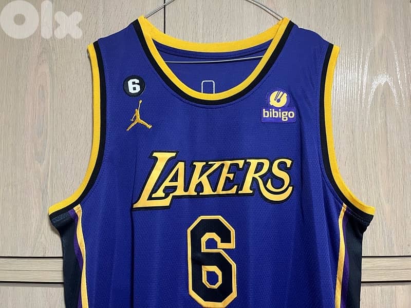 king lebron  james 6 air jordan lakers special edition kit 2022 3