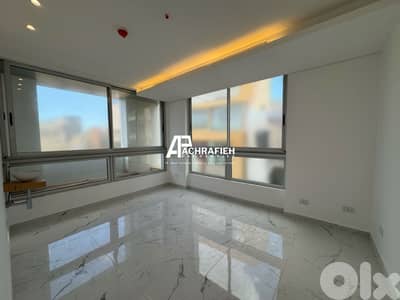 Office For Rent in Achrafieh - مكتب للإجار في الأشرفية