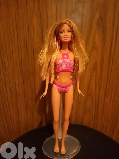 BATH PLAY FUN BARBiE Mattel 2010 As new doll, her swim suit, bend legs
