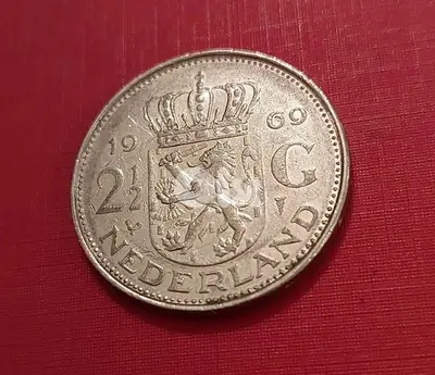Netherlands Queen Juliana 2 1/2 Gulden 1969