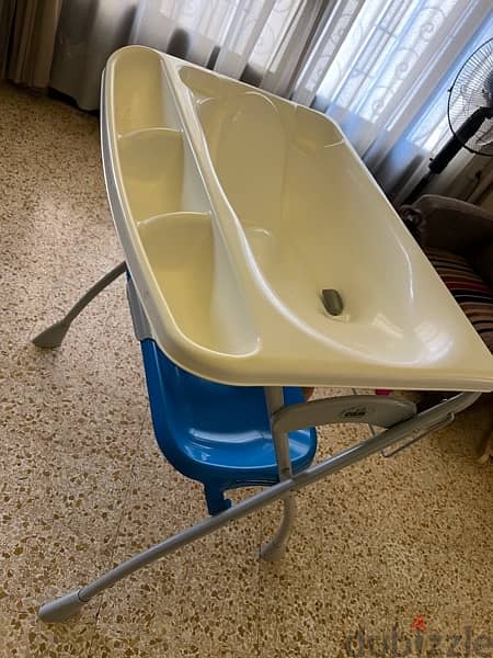 bathing tub and changing mattress 1