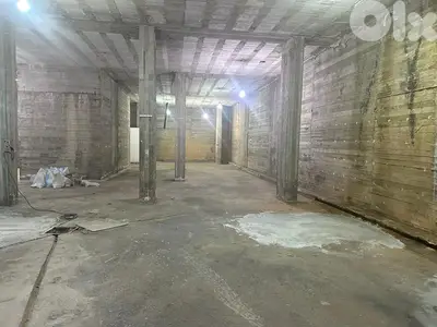 Warehouse of 700sqm in zalka for Saleمستودع بمساحة 700م2 في الزلقا